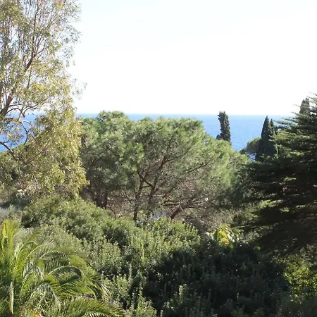 Art Capo D Arco Apartman