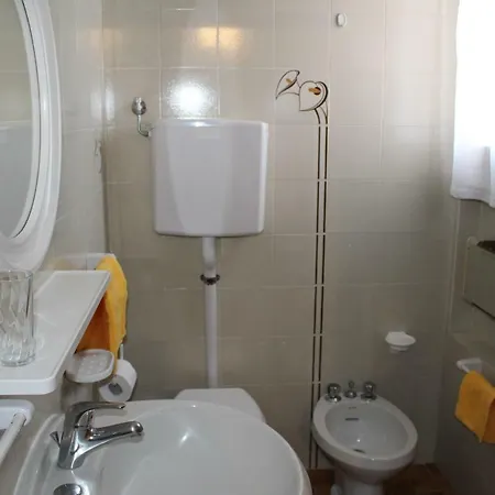 Art Capo D Arco Apartman *